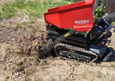 Vyčištění a úprava stavebního pozemku Nižbor (okres Beroun)